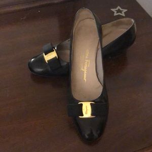 Salvadore Ferragamo shoes size 7.5 black